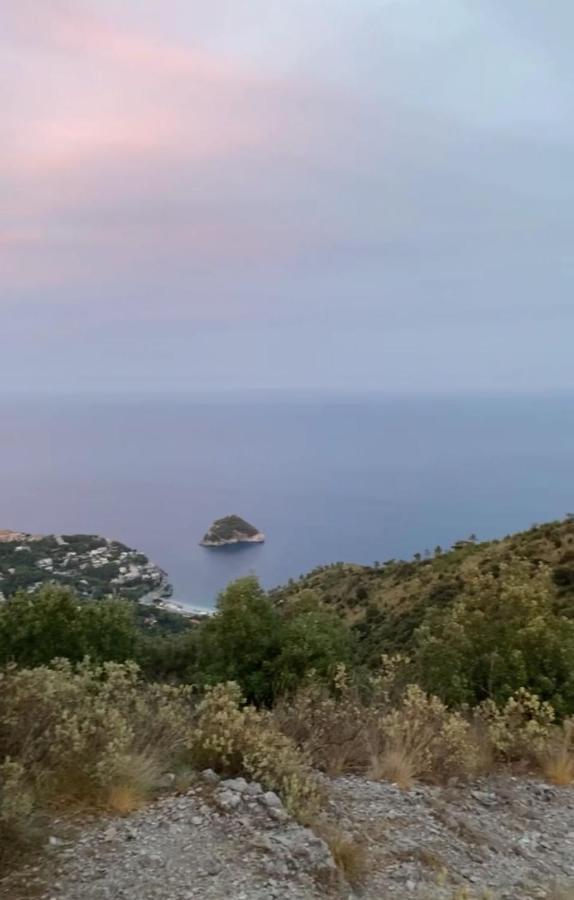 Appartamento Ca' Sandra Vado Ligure Buitenkant foto