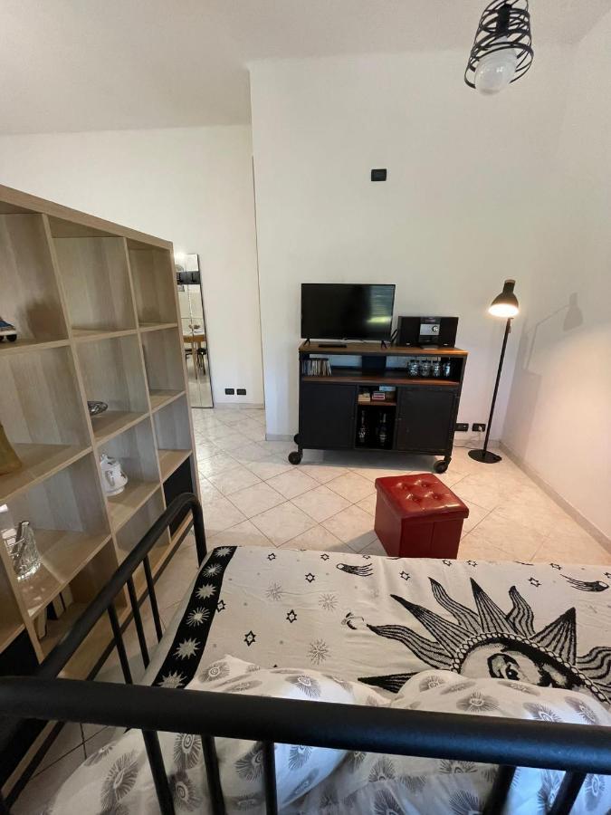 Appartamento Ca' Sandra Vado Ligure Buitenkant foto